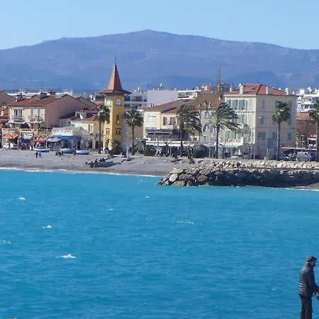 Le Persepolis By Interhome